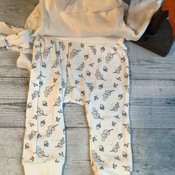 Rae Dunn 3pc Happy Fall Y’All Onesie With Pant Set - Picture 3 of 5